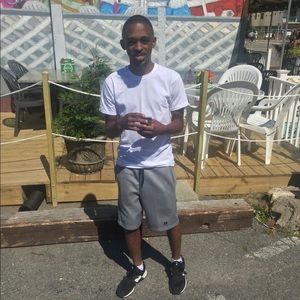 Meet your Posher, Javonte